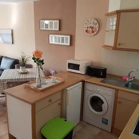 شقة Castle Harbour With Heated Pool, Only 700 Meters To The Beach, Wifi, Balcony *
