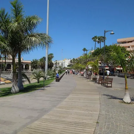 شقة Castle Harbour With Heated Pool, Only 700 Meters To The Beach, Wifi, Balcony